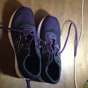 Women’s new balance athletic shoes